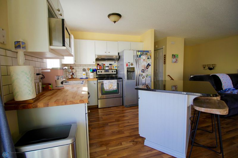 3406 39th St S, Moorhead, MN 56560