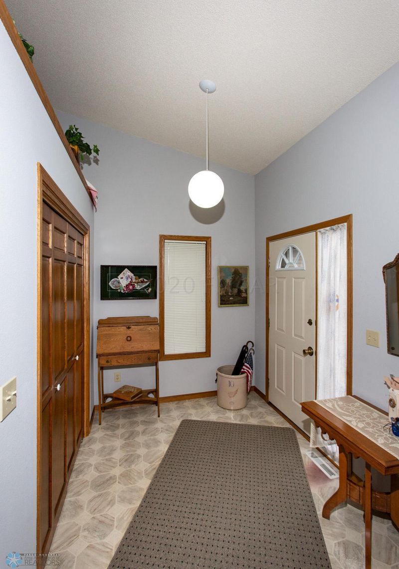 4416 River Haven Rd S, Moorhead, MN 56560