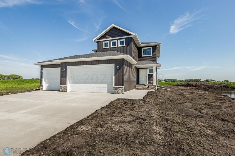 1526 6 Ave NE, Dilworth, MN 56529