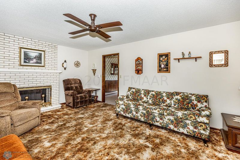 608 Partridge Ave, Glyndon, MN 56547