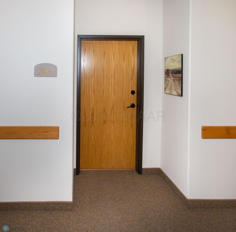 203 6 St S #202, Moorhead, MN 56560