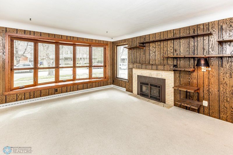1501 2nd St S, Moorhead, MN 56560