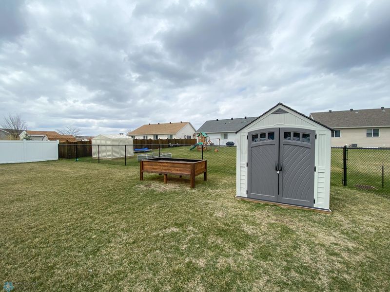 1112 38th Ave S, Moorhead, MN 56560