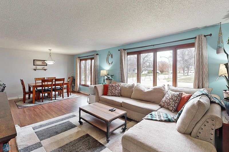 431 Rensvold Blvd, Moorhead, MN 56560
