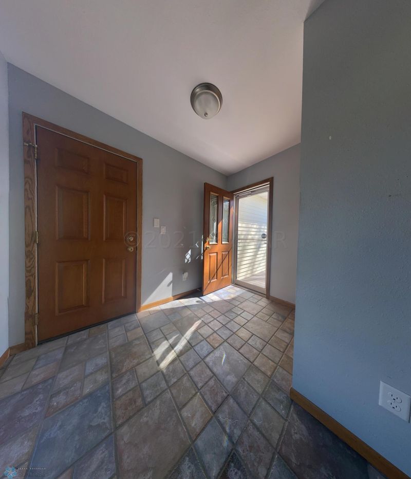 1522 6th Ave S, Moorhead, MN 56560