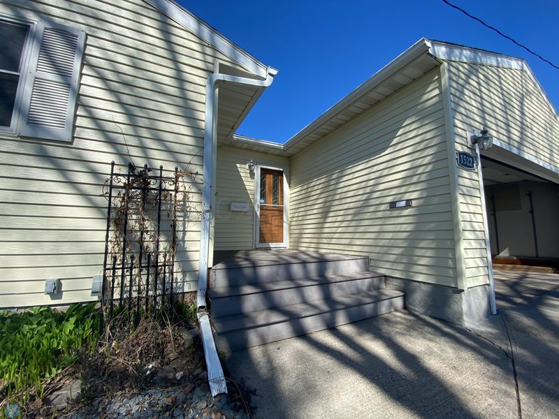 1522 6th Ave S, Moorhead, MN 56560