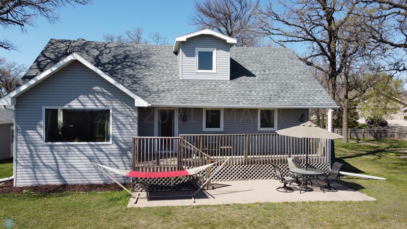 5704 1st St NW, Moorhead, MN 56560