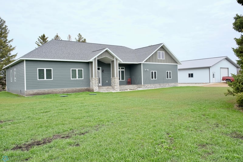 7528 110 Ave S, Sabin, MN 56580