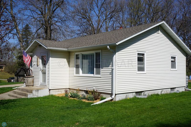 613 1st Ave SE, Pelican Rapids, MN 56572