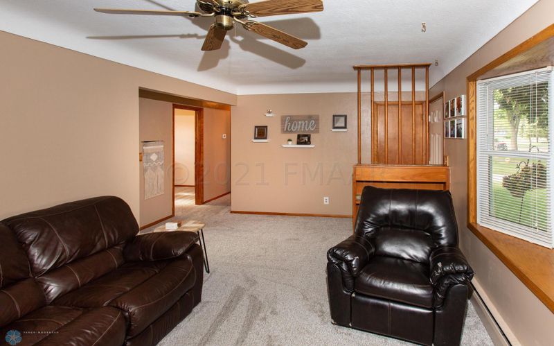 1402 10 St N, Moorhead, MN 56560