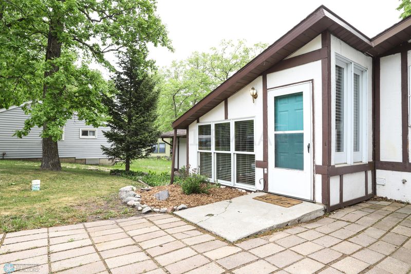 17227 Alpine Ln, Lake Park, MN 56554