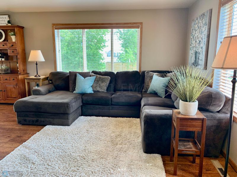 1821 43rd Ave S, Moorhead, MN 56560