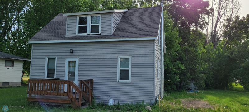 4012 4th St, Lake Park, MN 56554