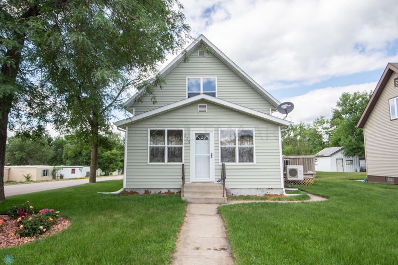 210 Laurence St, Hawley, MN 56549