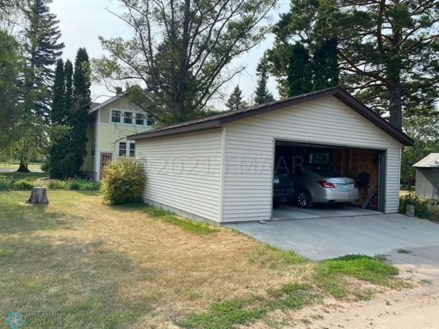 204 6th St E, Ada, MN 56510
