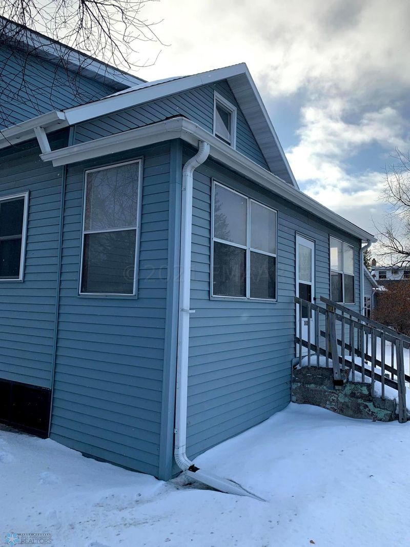 303 Center Ave E, Dilworth, MN 56529