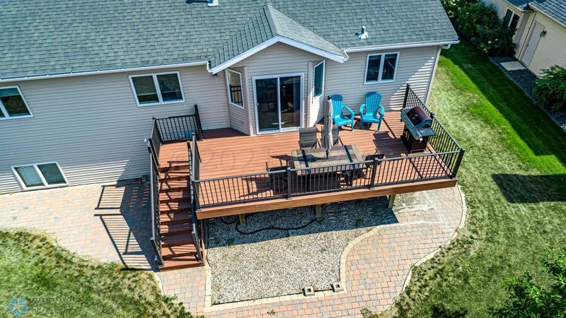 4303 Rivershore Dr S, Moorhead, MN 56560