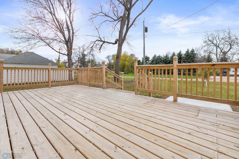 213 1st St, Wolverton, MN 56594