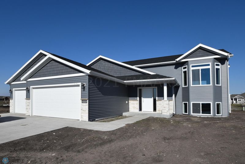 108 16 St SE, Barnesville, MN 56514