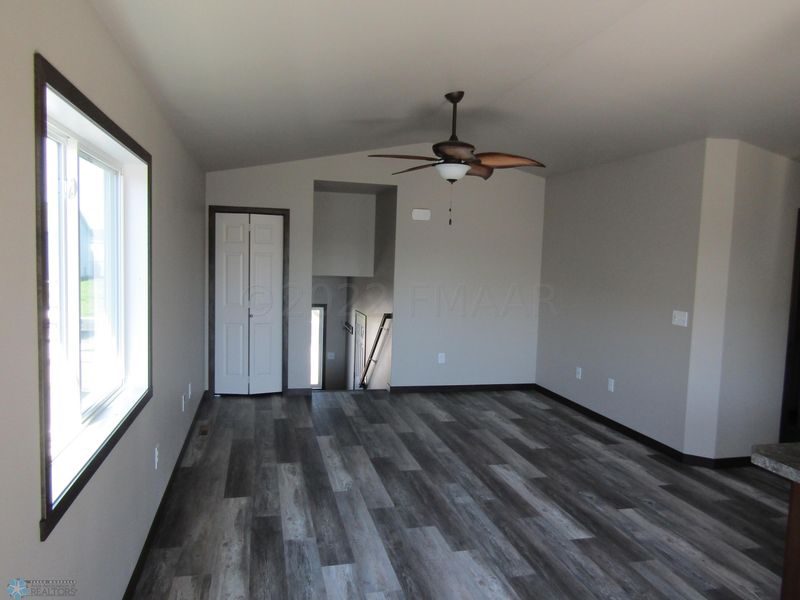 4544 17th St S, Moorhead, MN 56560