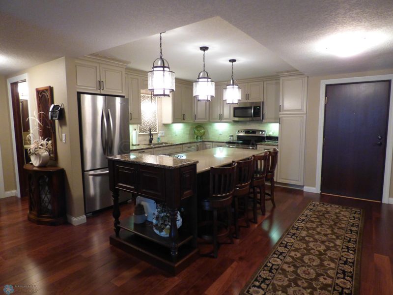 105 3rd St N #103, Moorhead, MN 56560