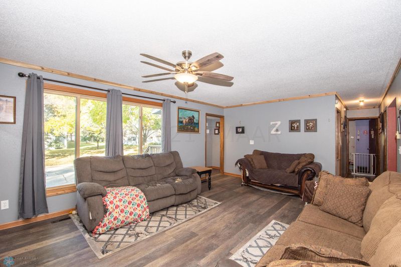 113 2nd St NW, Pelican Rapids, MN 56572