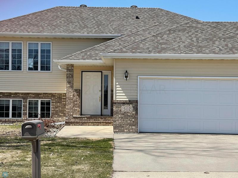 502 2 St NW, Dilworth, MN 56529