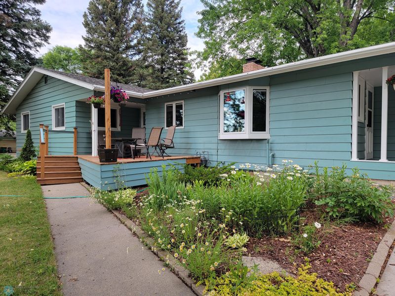 734 Oak St, Breckenridge, MN 56520