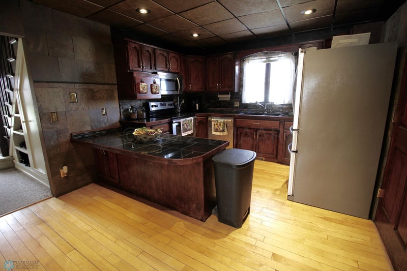111 3rd St, Shelly, MN 56581