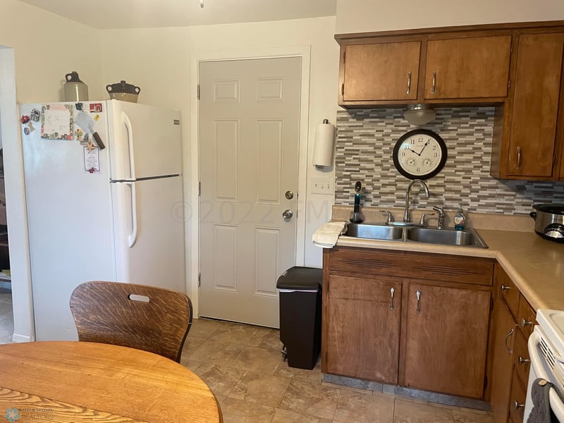 100 Park Ave, Foxhome, MN 56543