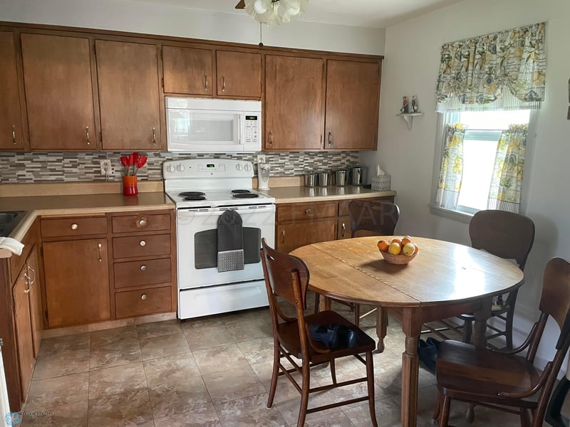 100 Park Ave, Foxhome, MN 56543
