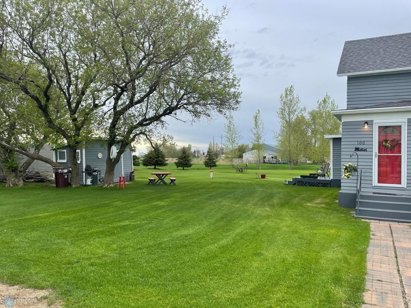 100 Park Ave, Foxhome, MN 56543