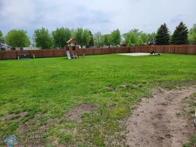 901 Main St, Hawley, MN 56549