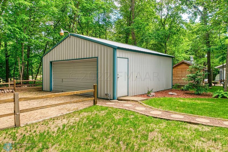 14188 E Fox Lake Rd, Detroit Lakes, MN 56501