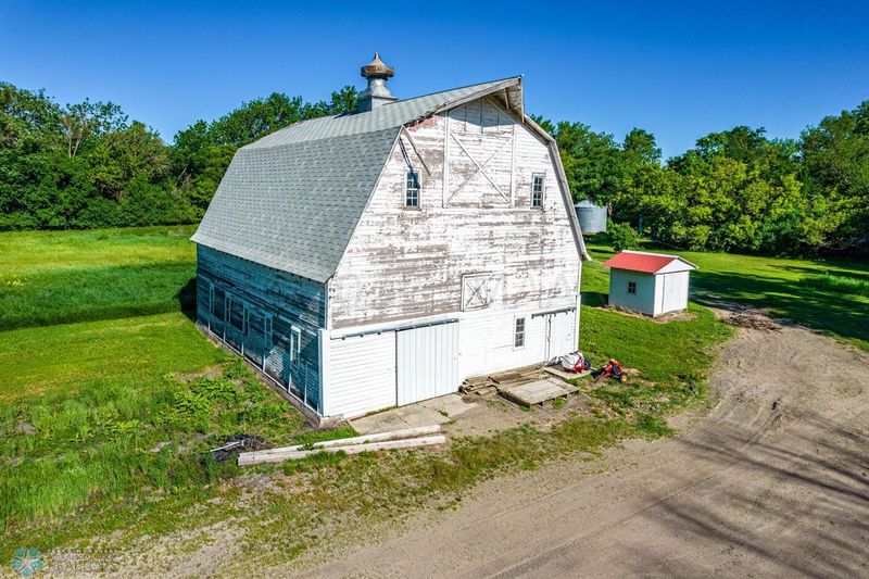 6894 150 Ave N, Felton, MN 56536