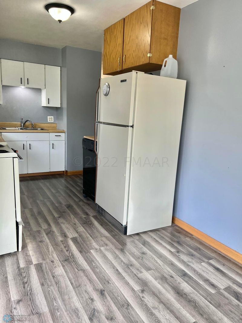 1415 19th 1/2 St S, Moorhead, MN 56560
