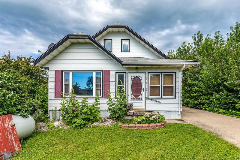 209 Partridge Ave SE, Glyndon, MN 56547