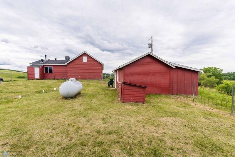 26123 485th St, Vergas, MN 56587