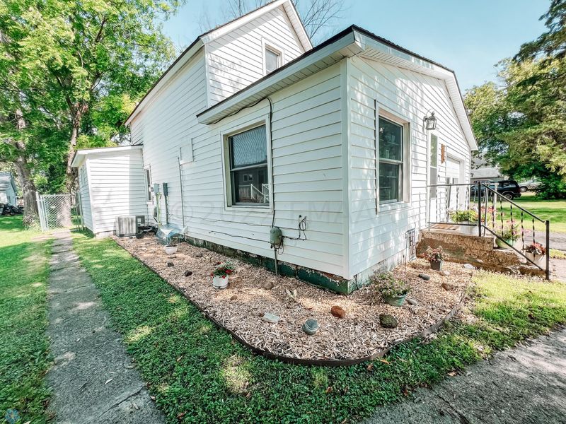 716 2 St, Hawley, MN 56549