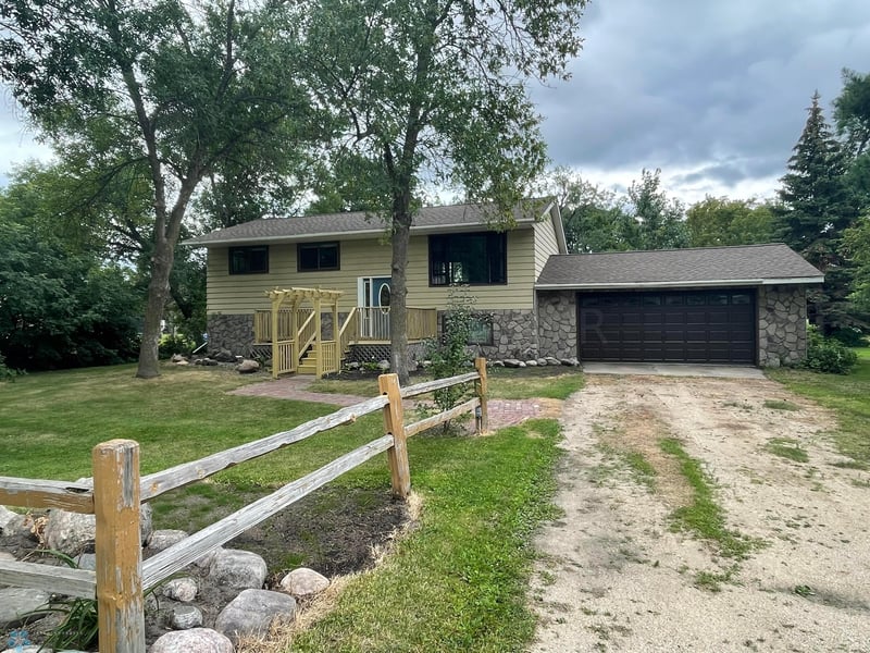 206 1st Ave E, Gary, MN 56545