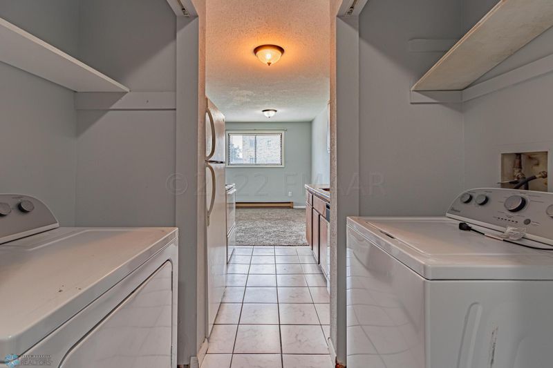404 1 Ave NW #E, Dilworth, MN 56529