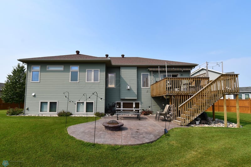 501 13th St NE, Dilworth, MN 56529