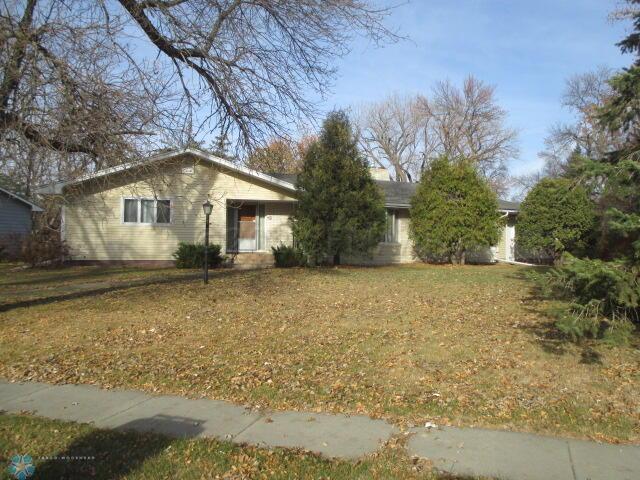 539 5th St, Campbell, MN 56522