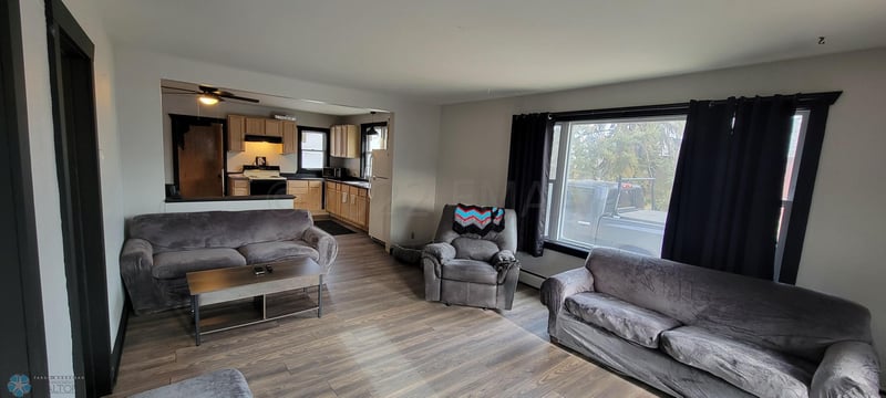 635 6th St, Campbell, MN 56522