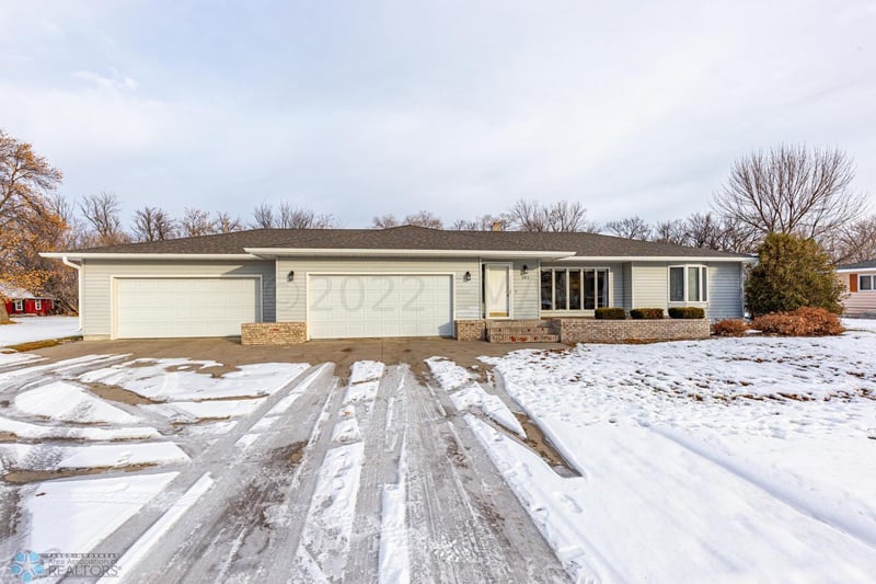 102 Park Ave E, Hendrum, MN 56550