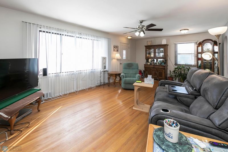 12 King Trail Rd S, Sabin, MN 56580