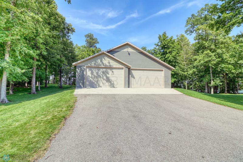25077 Labrador Bch Trl, Pelican Rapids, MN 56572