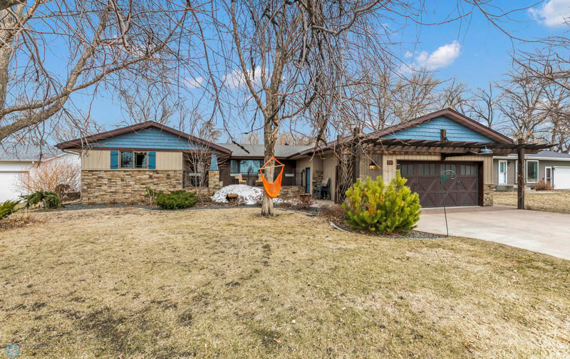 228 1 St S, Sabin, MN 56580