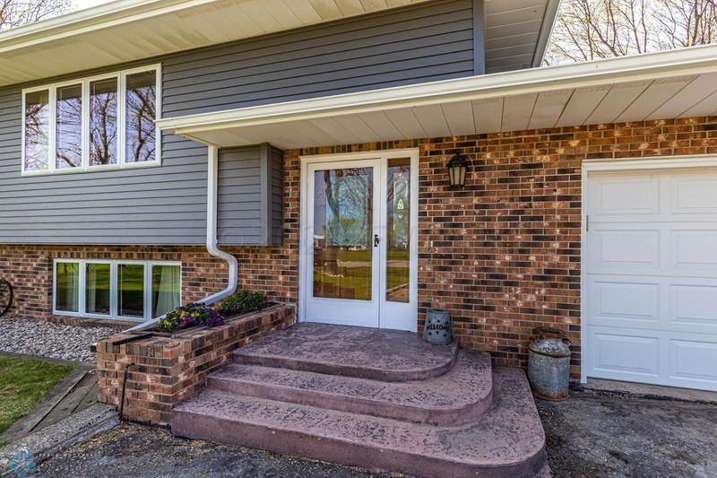 2131 160th Ave S, Comstock, MN 56525