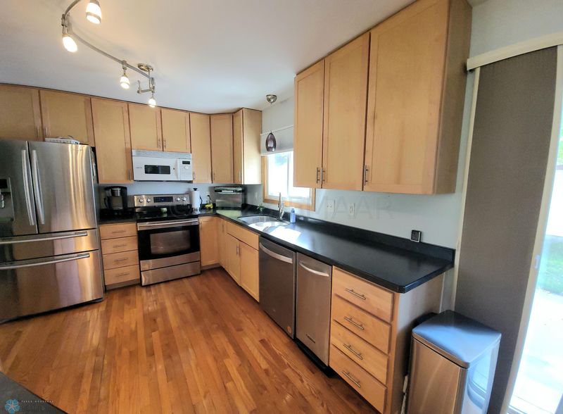 1203 26th Ave S, Moorhead, MN 56560